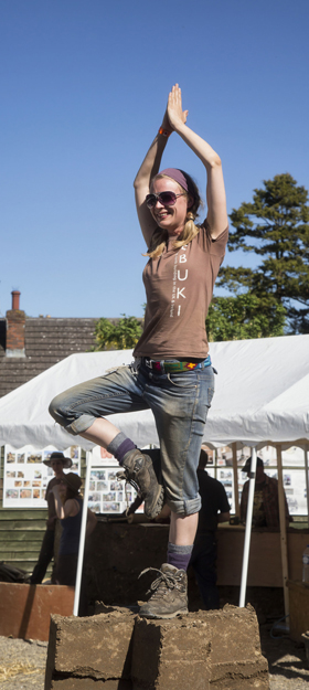 tree pose on rammed earth column